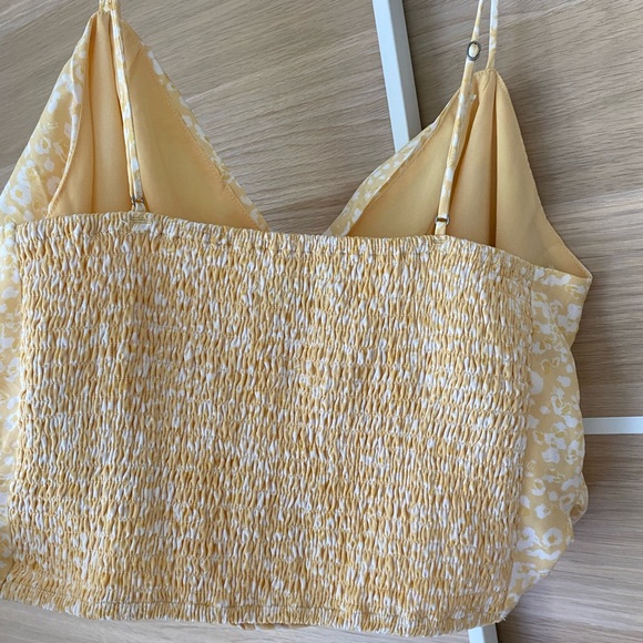 ABERCROMBIE TANK - Picture 2 of 3